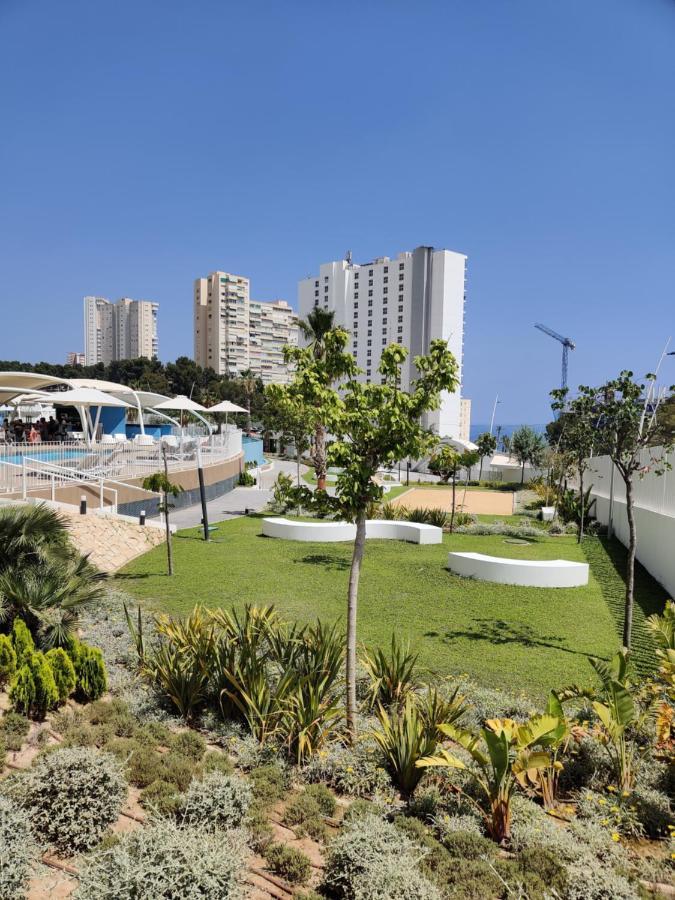 Sunset Waves Aparts By Rb Benidorm Exterior foto