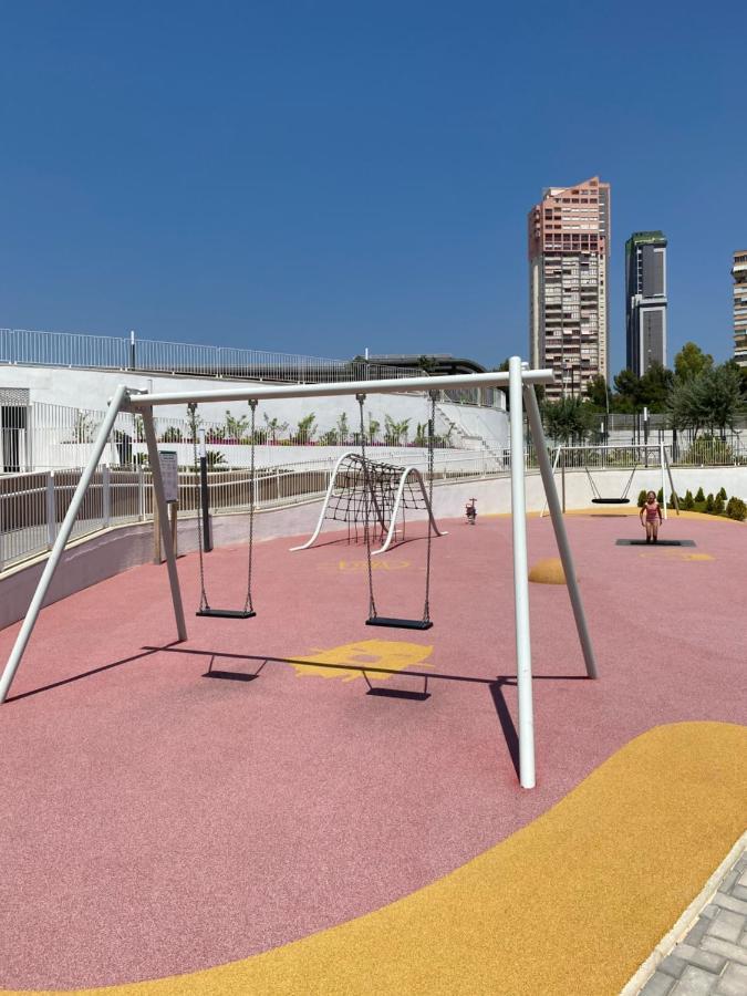 Sunset Waves Aparts By Rb Benidorm Exterior foto